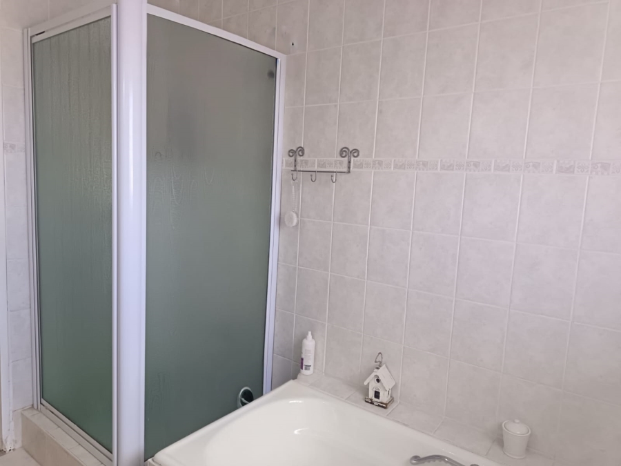 4 Bedroom Property for Sale in Vanes Estate Eastern Cape